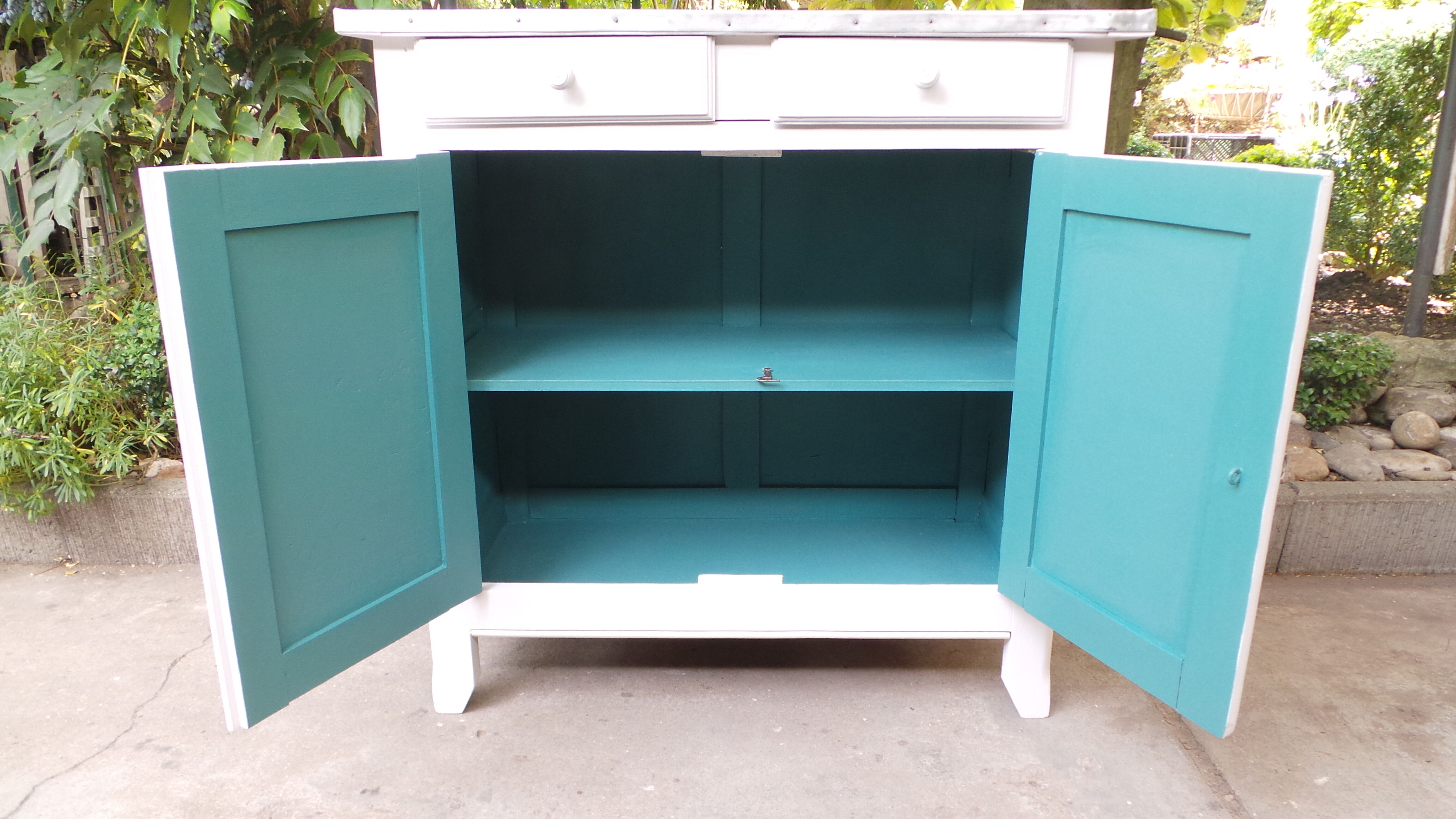 Buffet Paris vintage