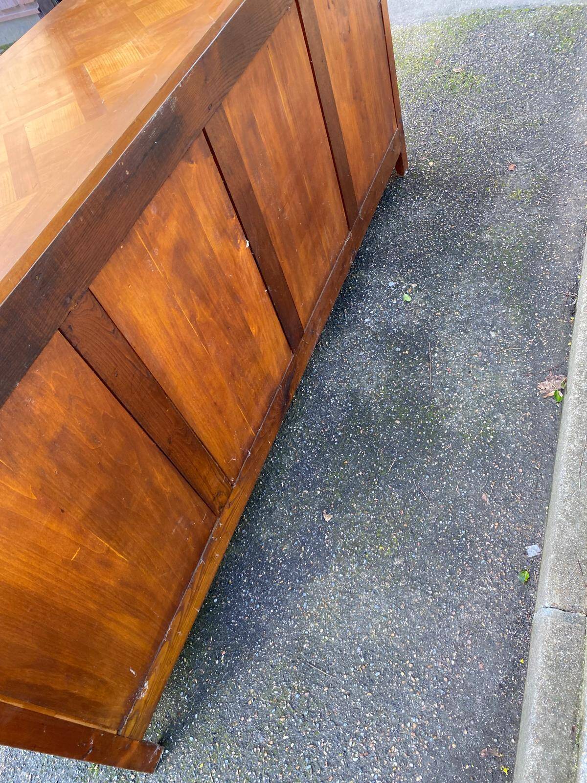 Light solid wood enfilade with Louis XV marquetry from the 20th century, 227cm.