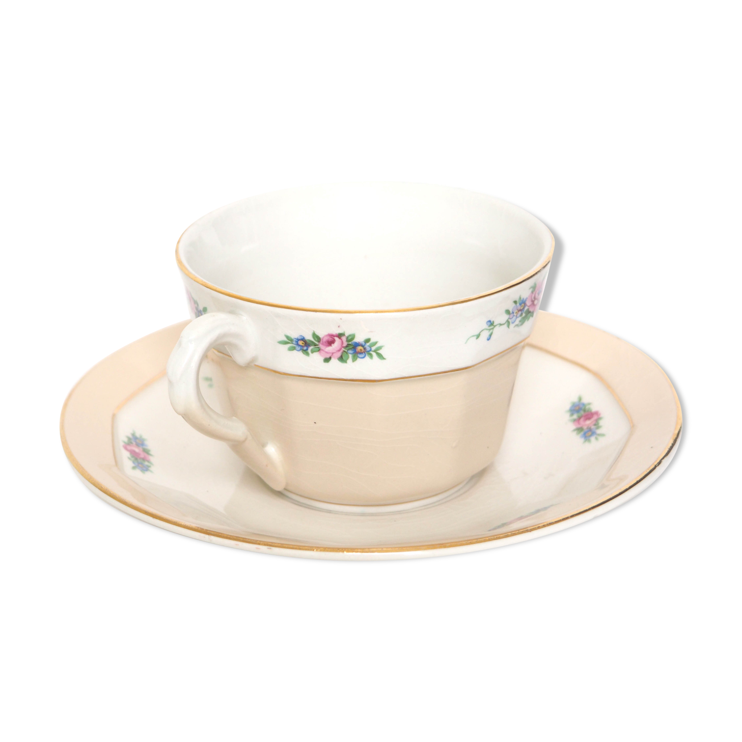 St Amand earthenware cup