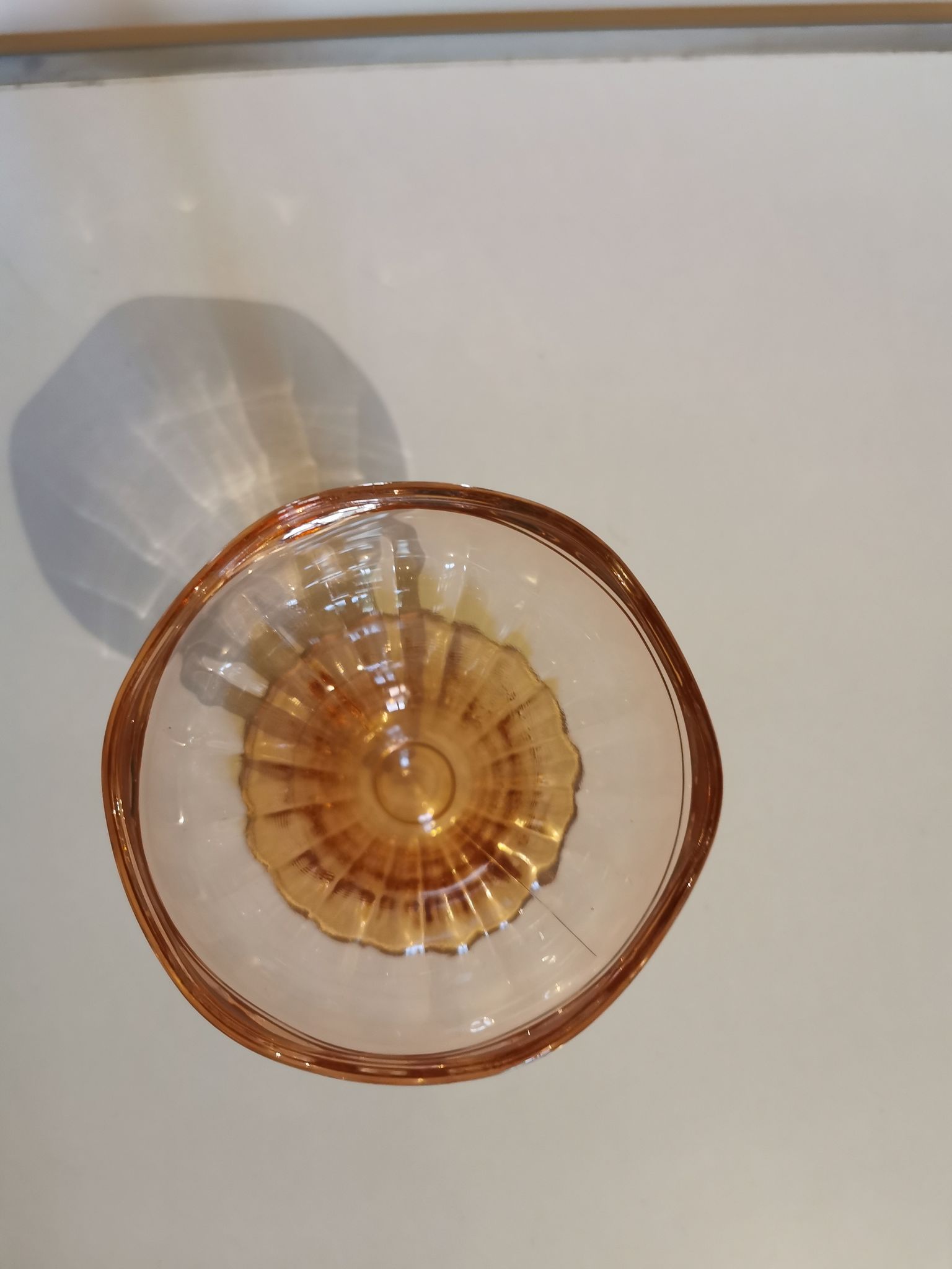 Set of 6 vintage pink glass ice cream bowls.