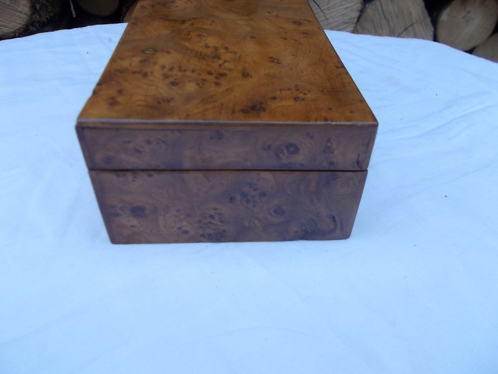 Walnut bramble box