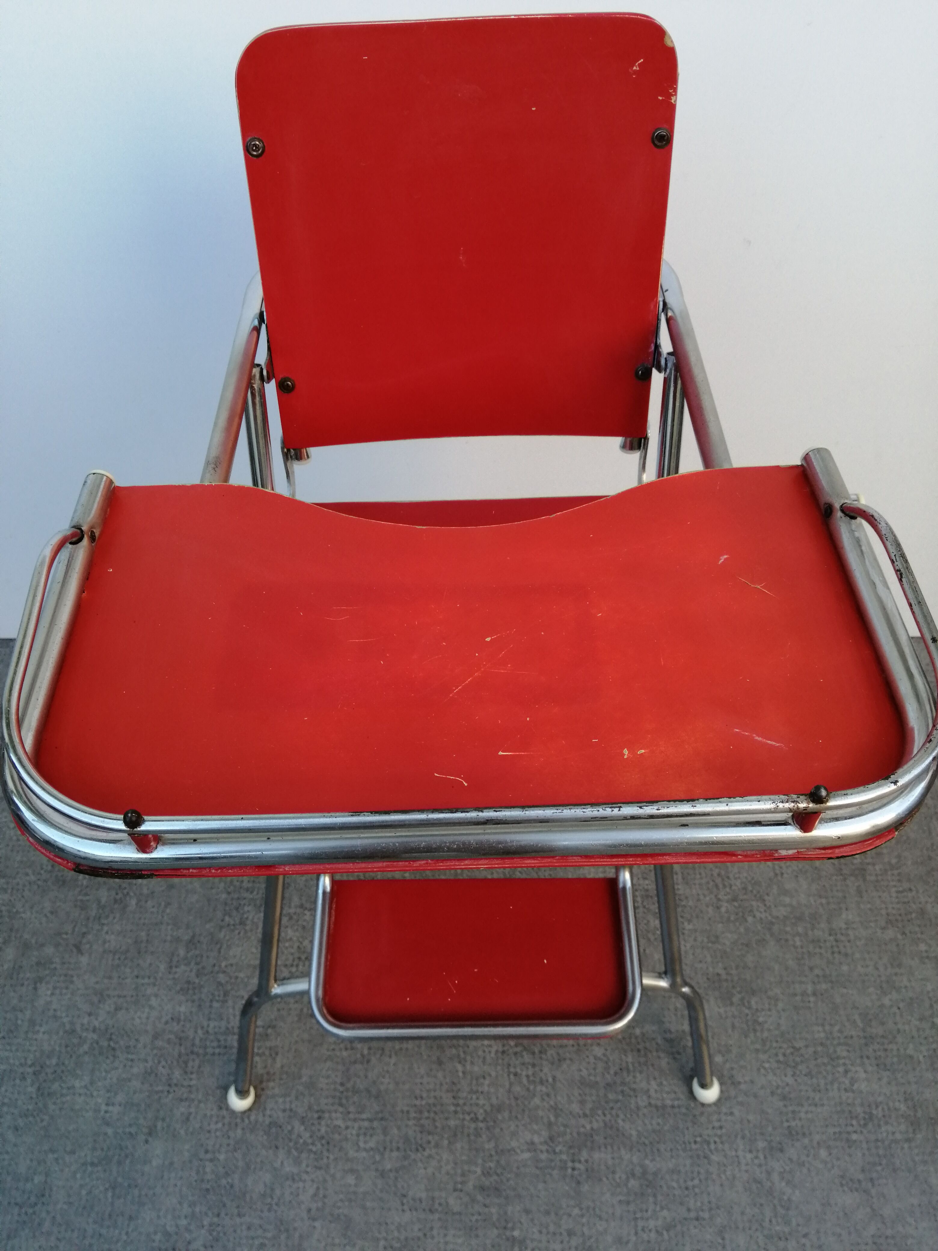 Chaise haute baby flash 1960 chromé et bois rouge