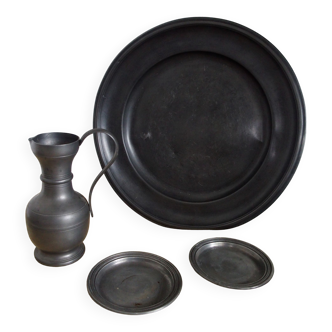 Pewter dishes: dishes, pitcher