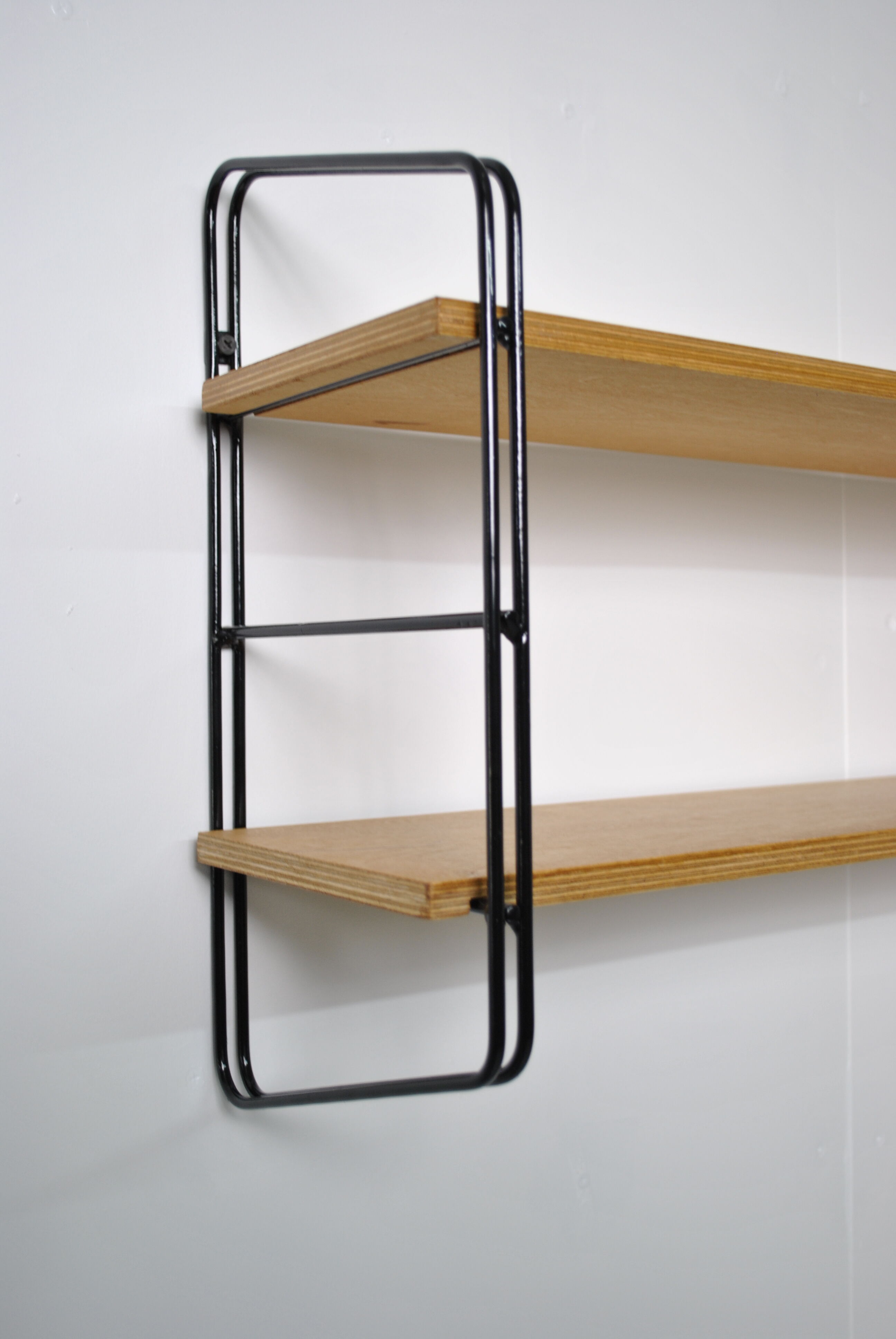 Shelf type String 1970