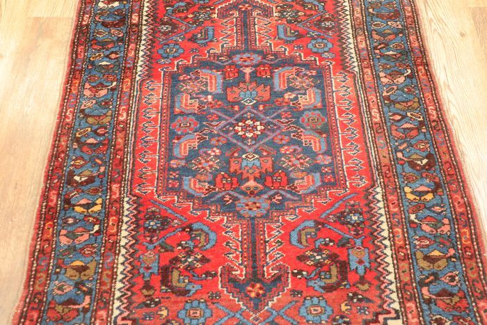 Hand-knotted tabriz carpet iran 105x175cm
