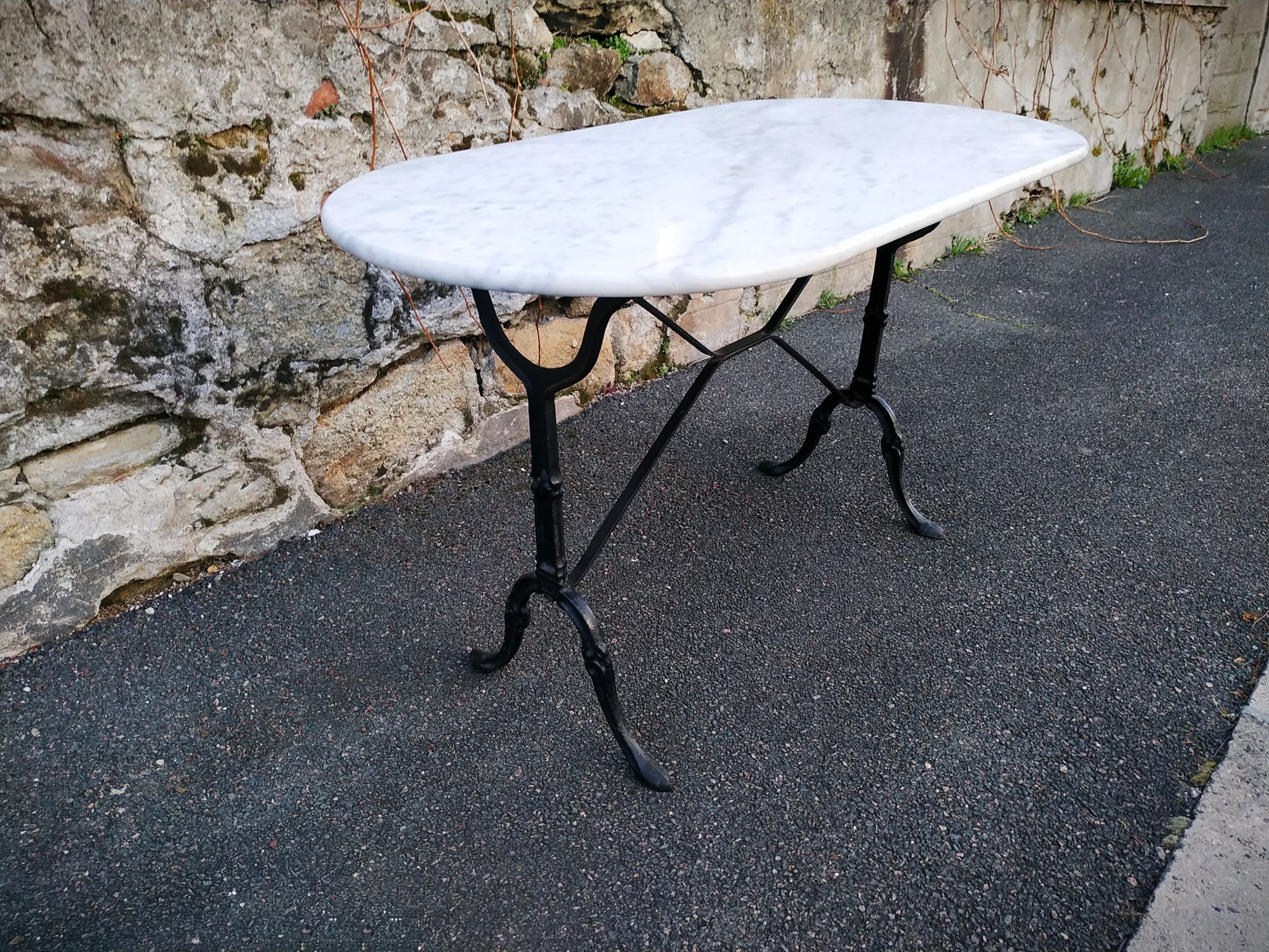 Marble bistro table