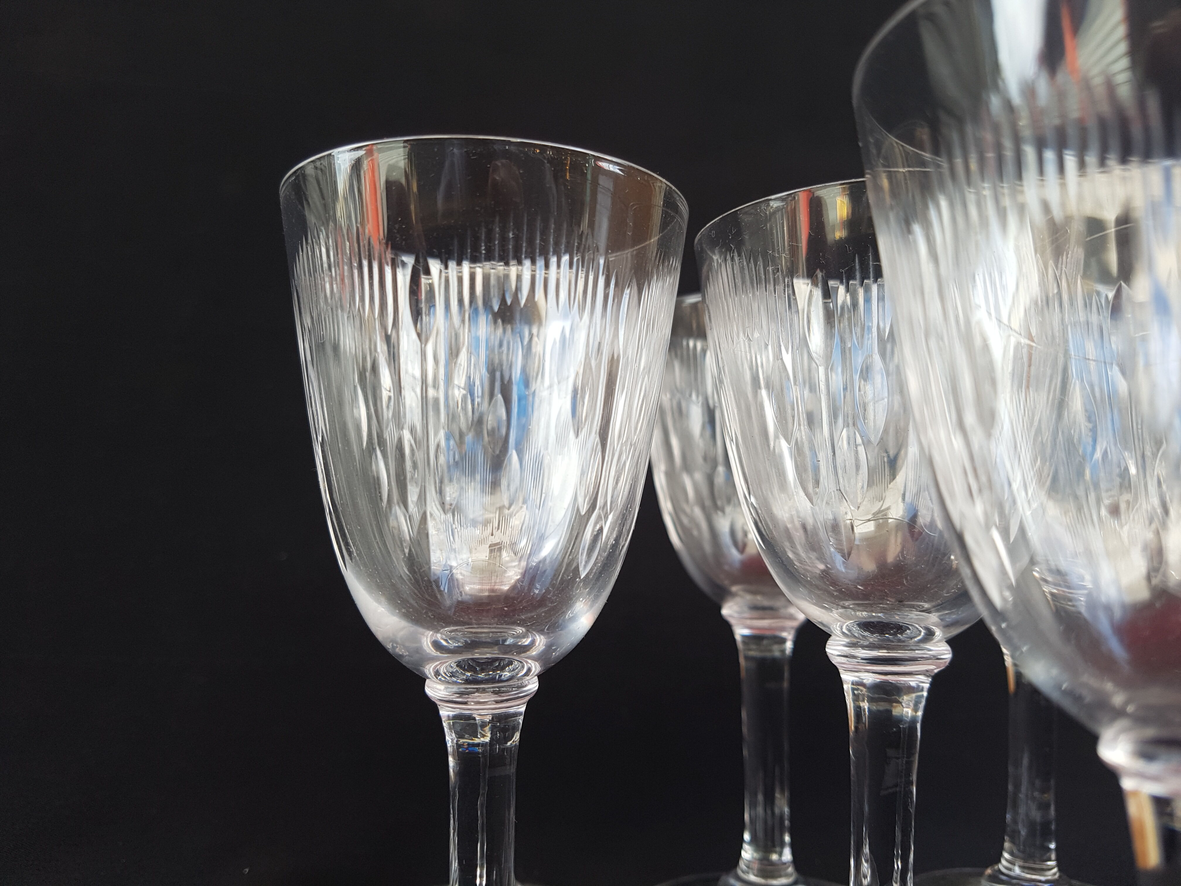 7 Bacccarat crystal port glasses, Molière model, circa 1920.