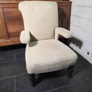 Napoleon III crapaud armchair with a reclined backrest