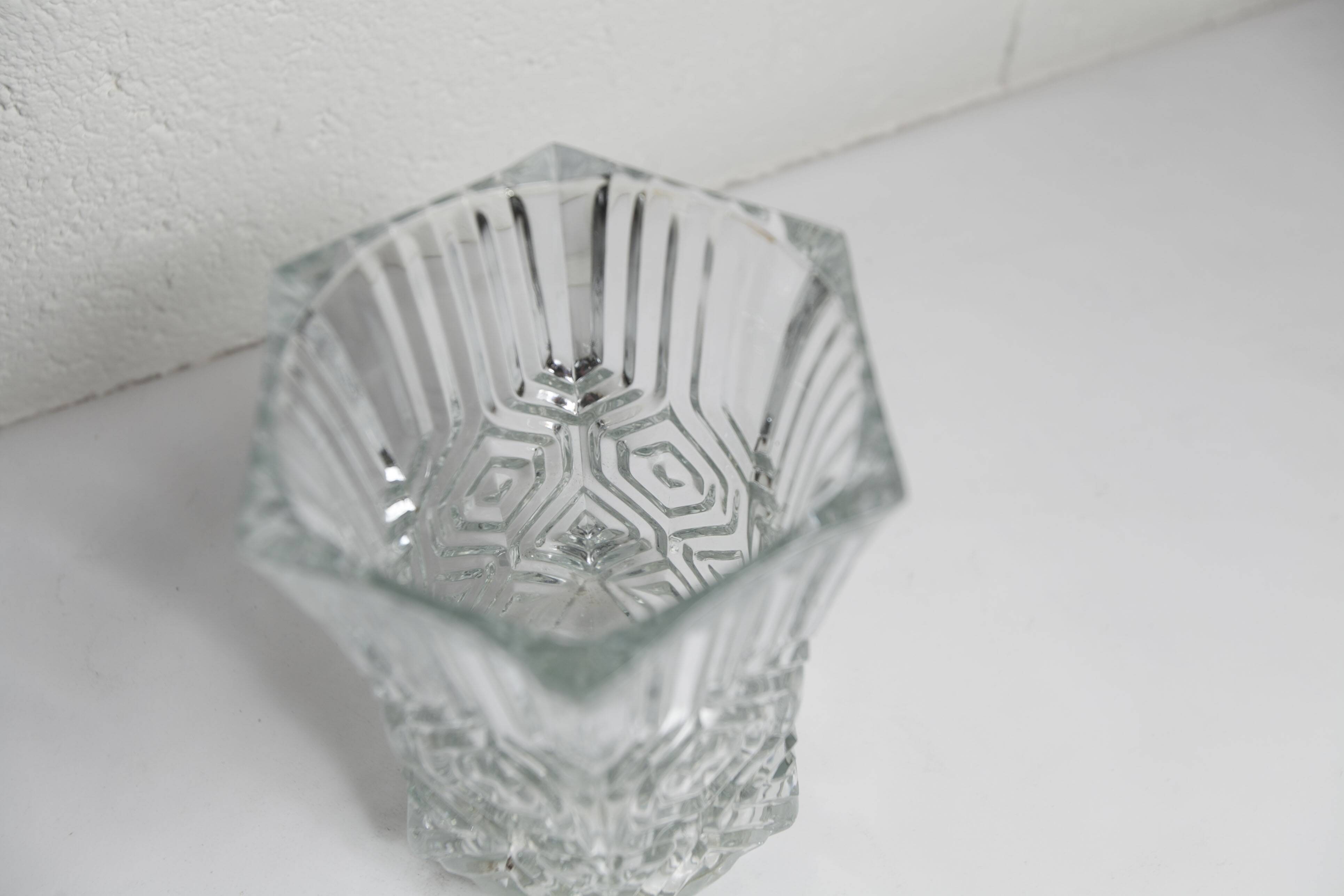 Exagon space age vase 1960 molded glass