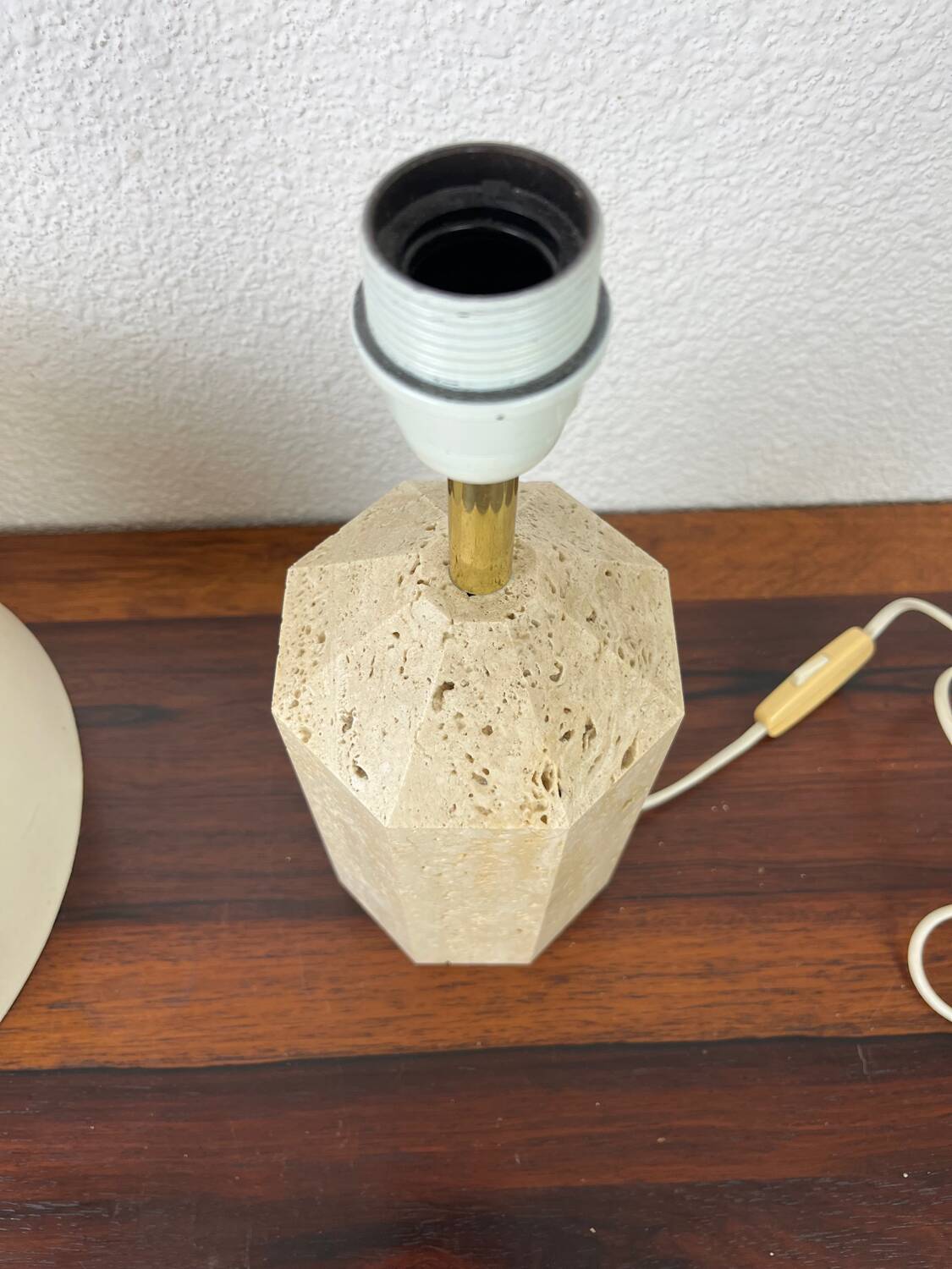 Lampe en travertin, années 80