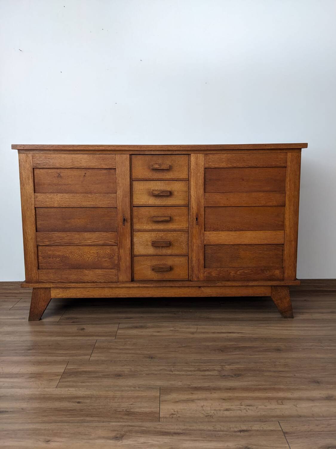 Buffet for disaster victims René Gabriel