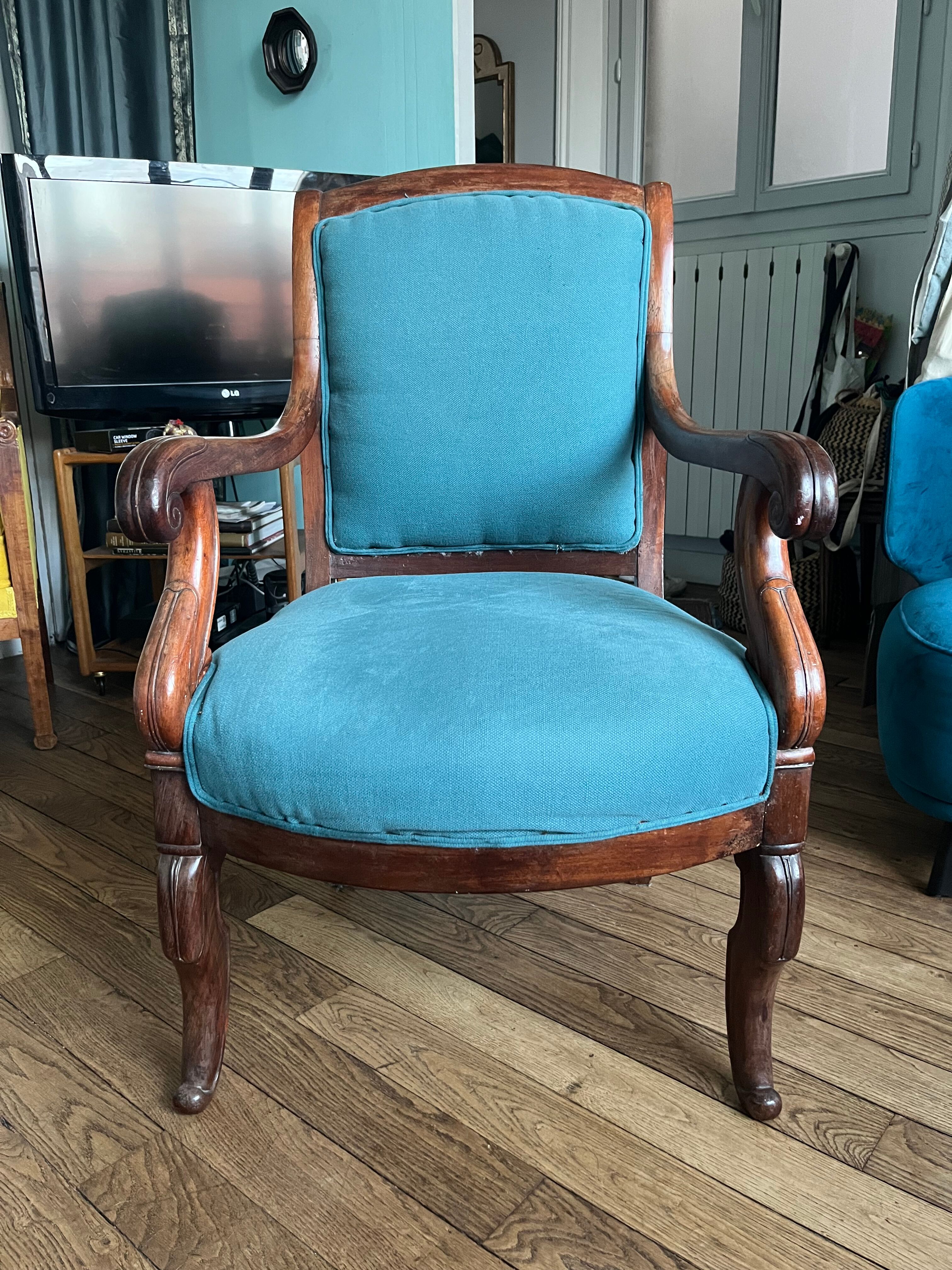 Consulate armchair in mahogany