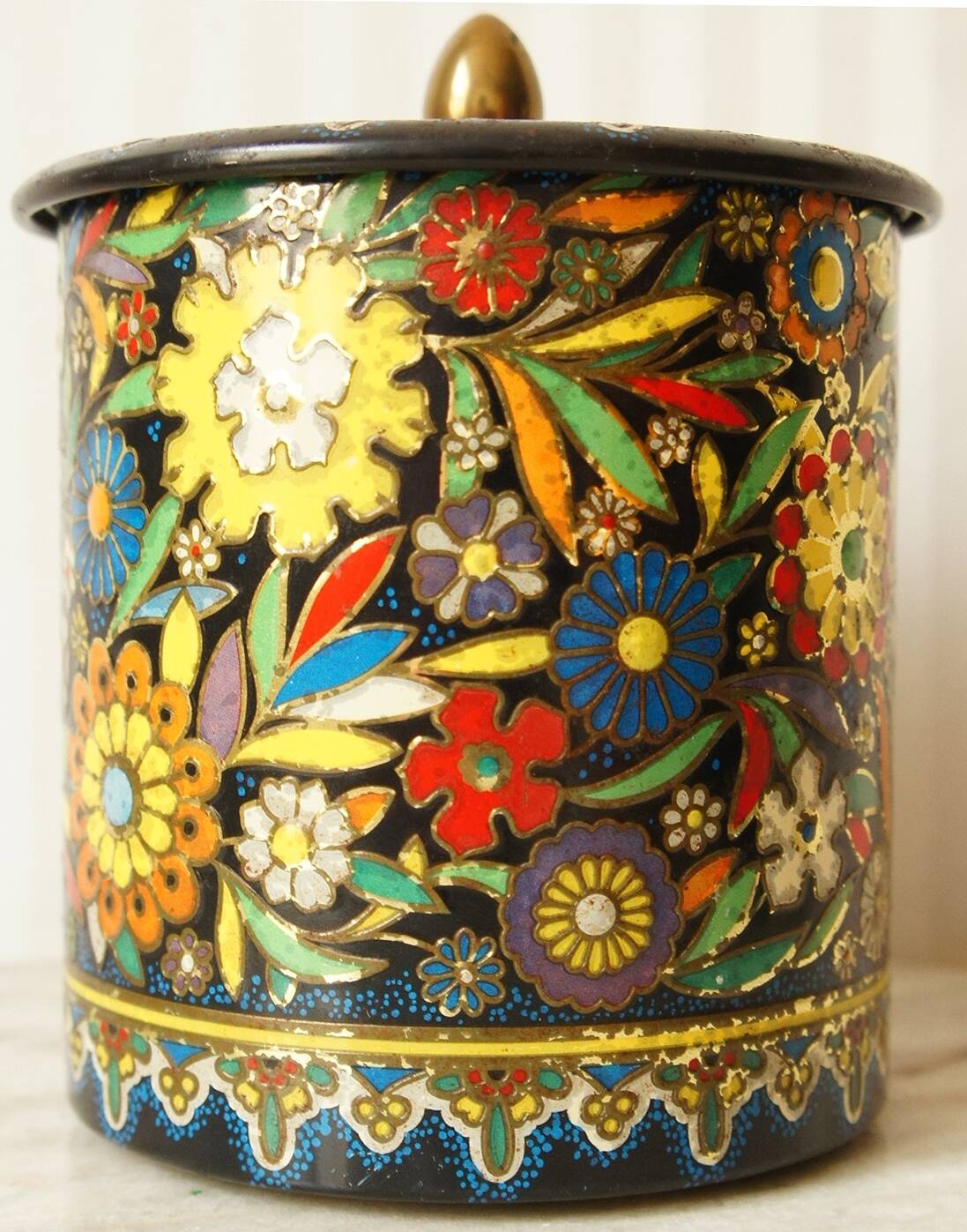 Dutch embossed metal cookie tin