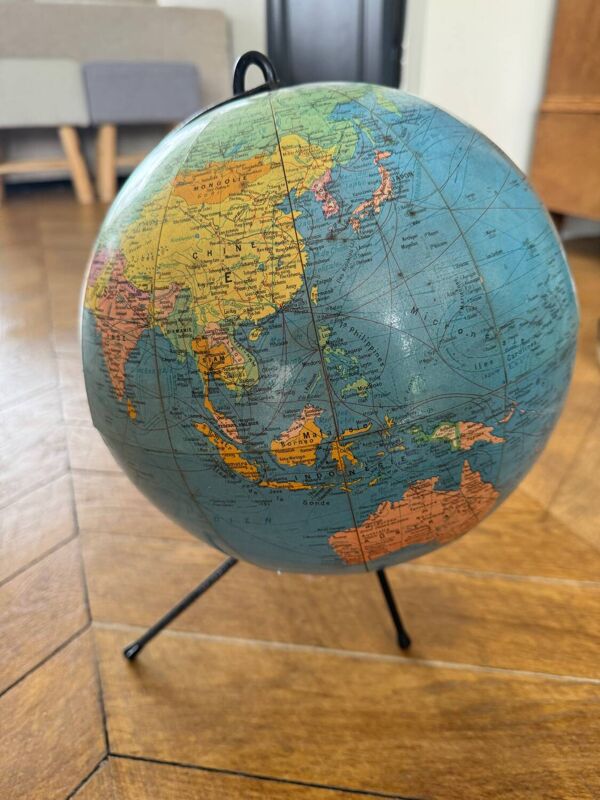Globe tripode 60s