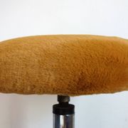 Tabouret haut vintage fonte d'aluminium et moumoute