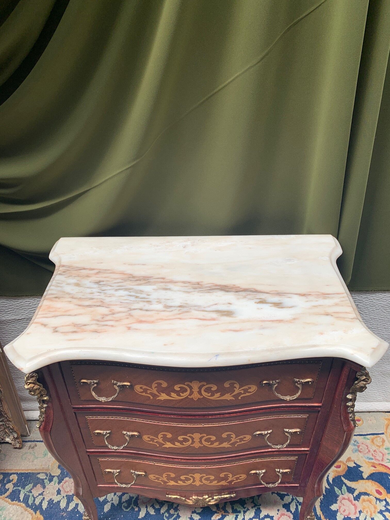 Commode de style Louis XV
