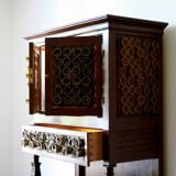 Bar in neo-renaissance style in solid oak