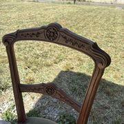Paire de chaises style Louis 15