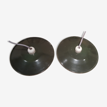 Pair of industrial hangings enamelled sheet metal and porcelain Sockets