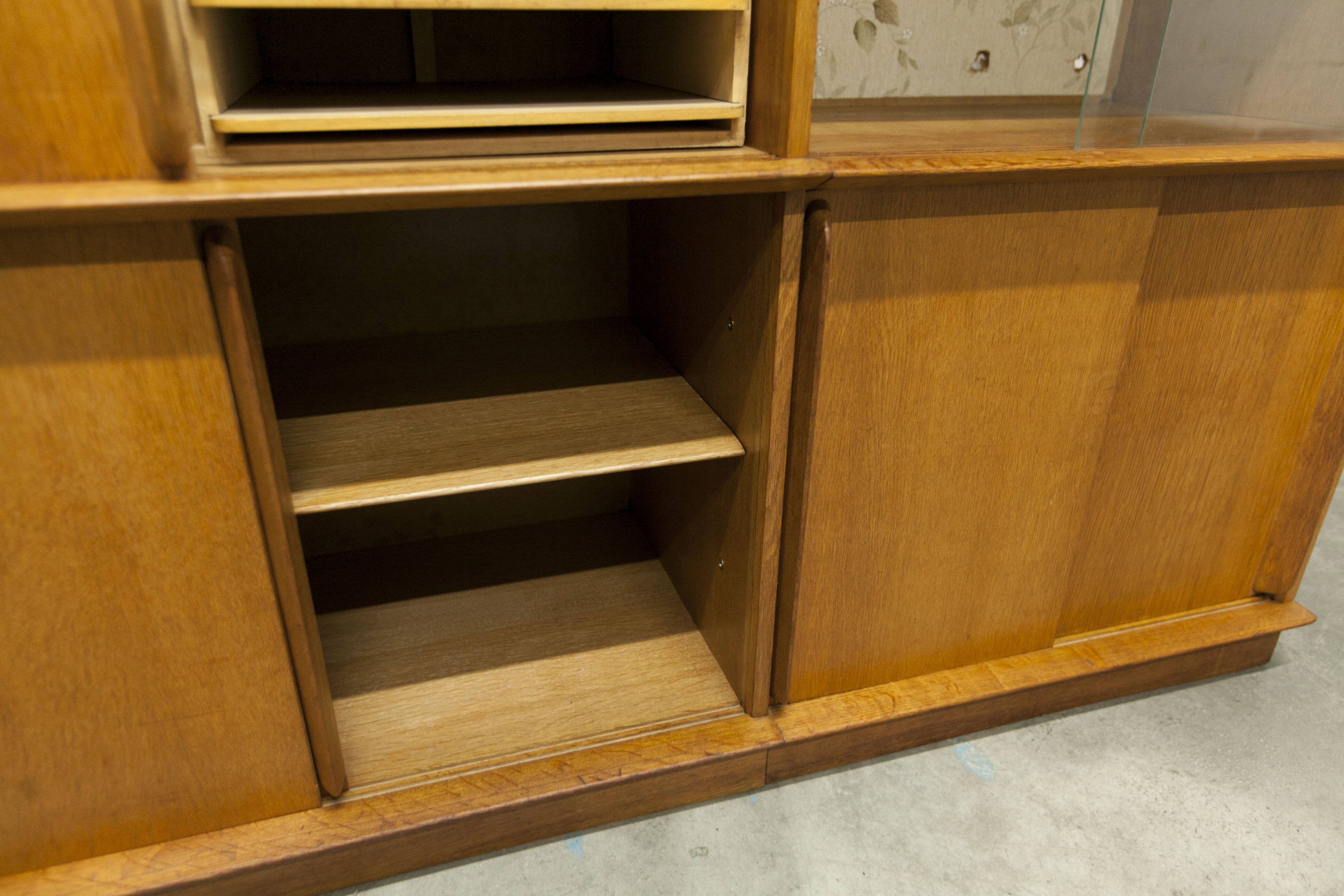 Bibliothèque vitrine Oscar par Didier Rozaffy , 1952