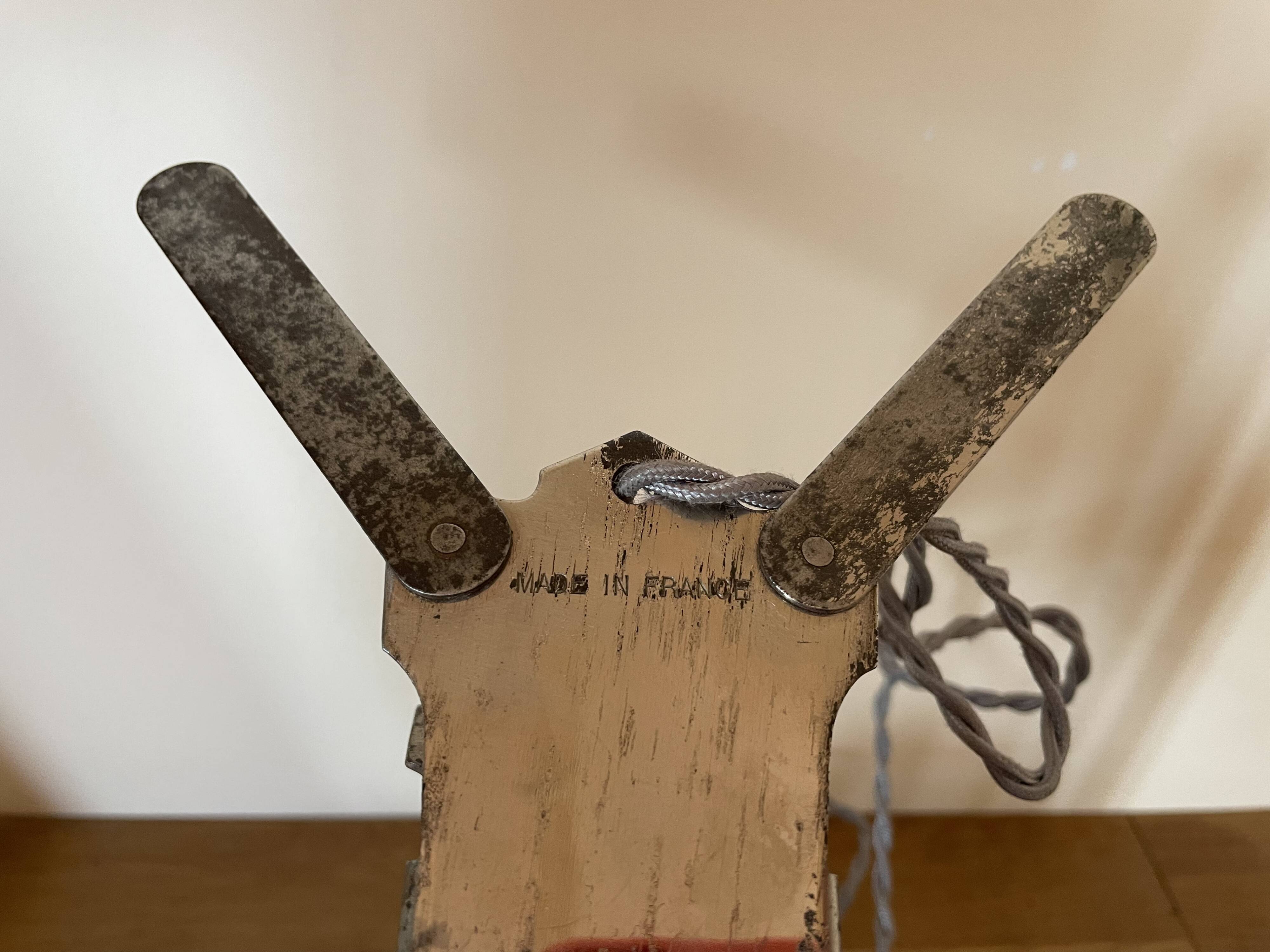 Clamp articulated lamp