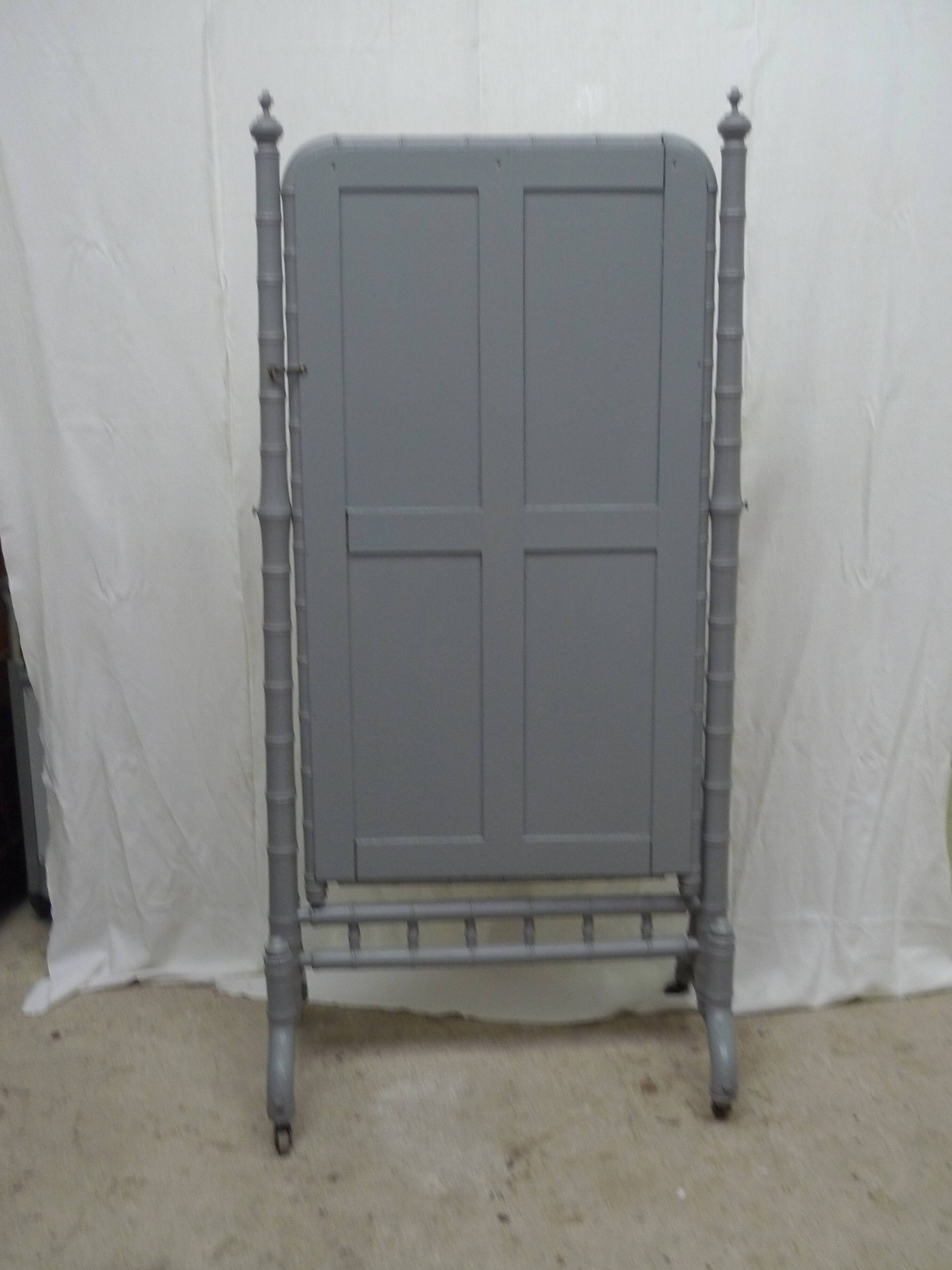 Large bamboo-style wooden cheval mirror, 19th century, Napoleonic II period.