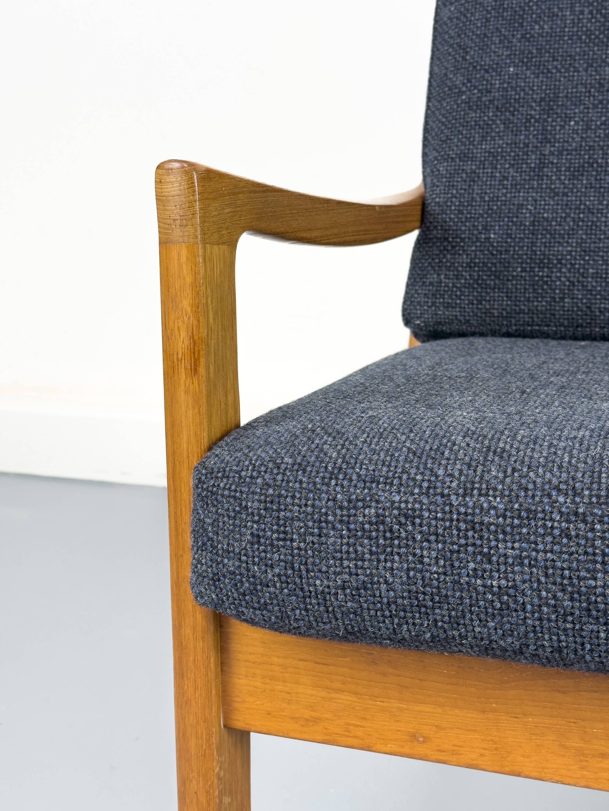 Vintage Two-Seater Senator Sofa in Teak by Ole Wanscher