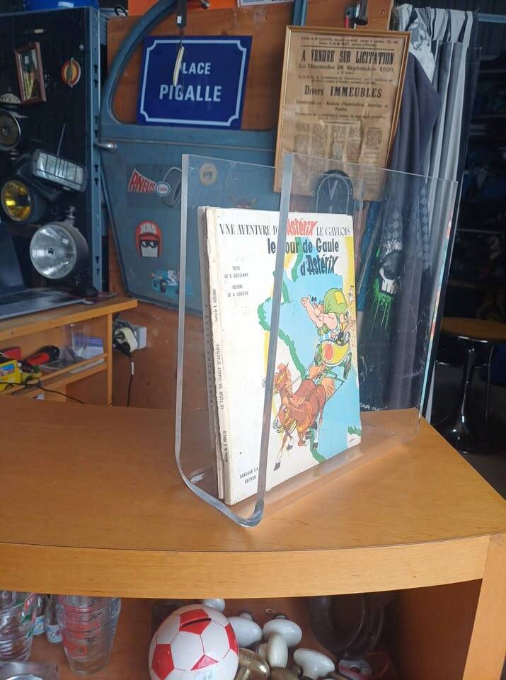 Porte-revues/vinyles plexiglas 70's