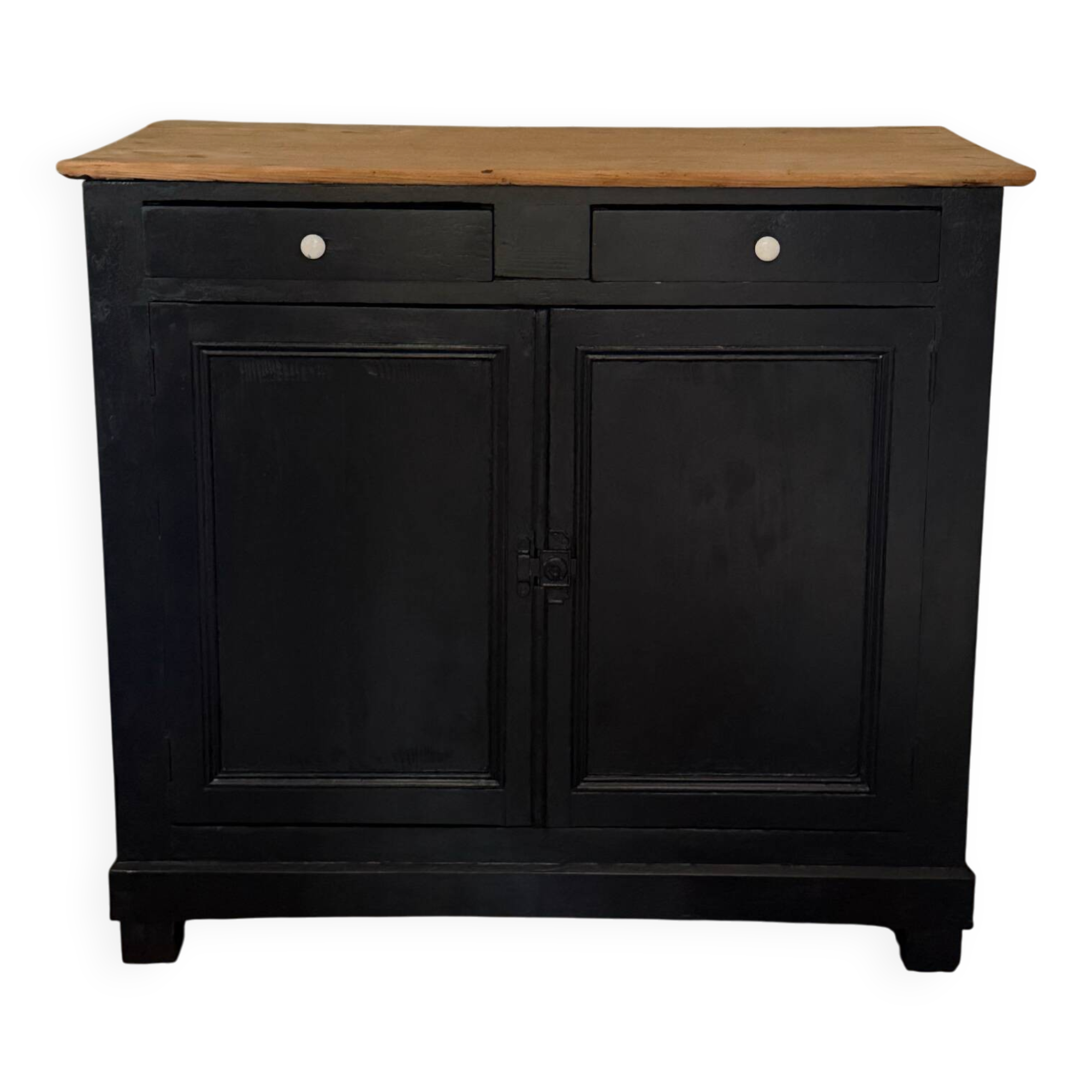 Buffet en bois massif
