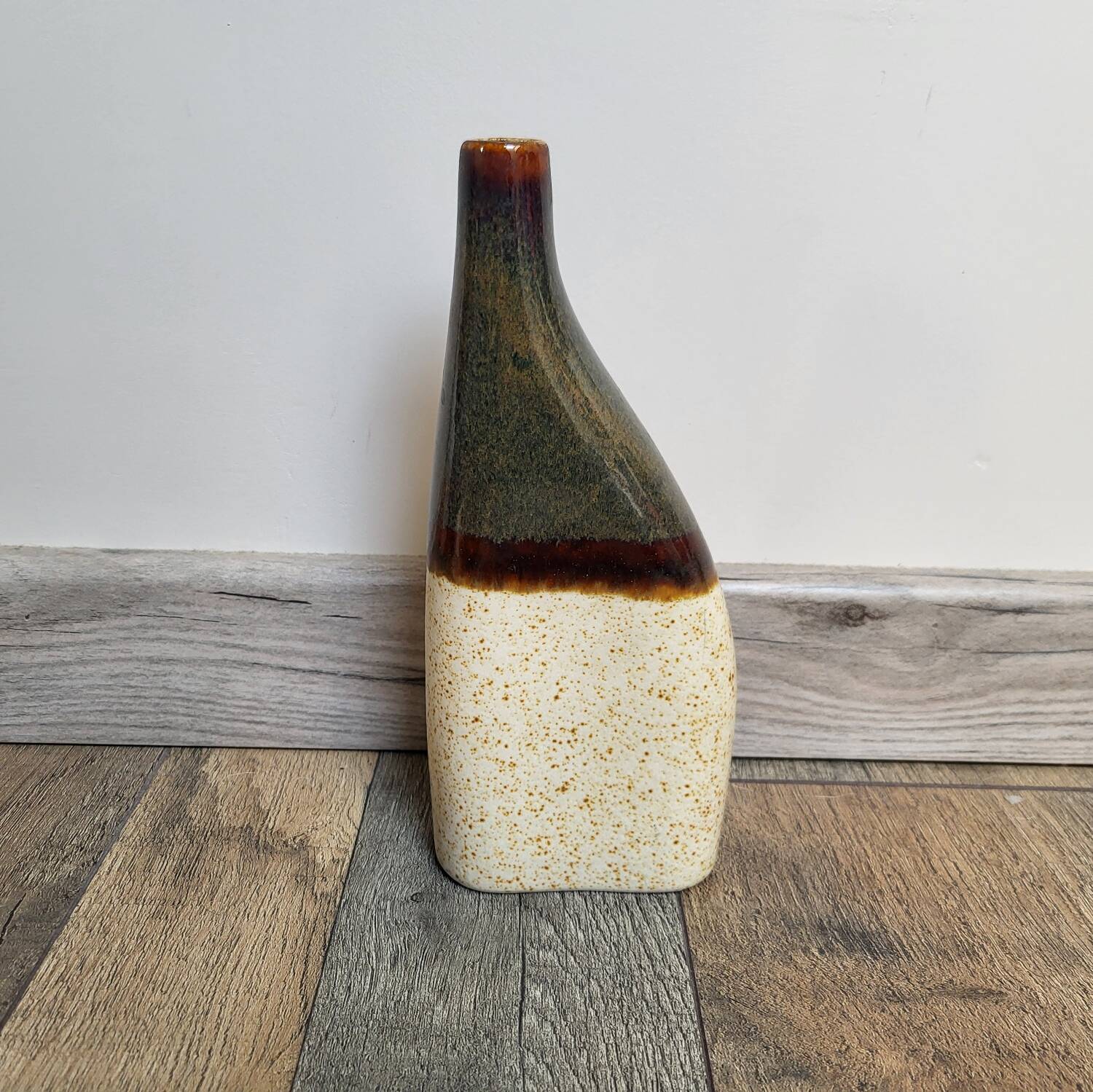 Ceramic Soliflore Vase / Finland / JM Studio
