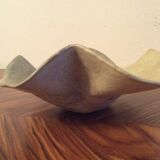 Pretty empty pocket vintage ceramic handkerchief style