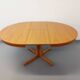 Table ronde vintage années 60 70 en orme blond avec rallonge intégrée