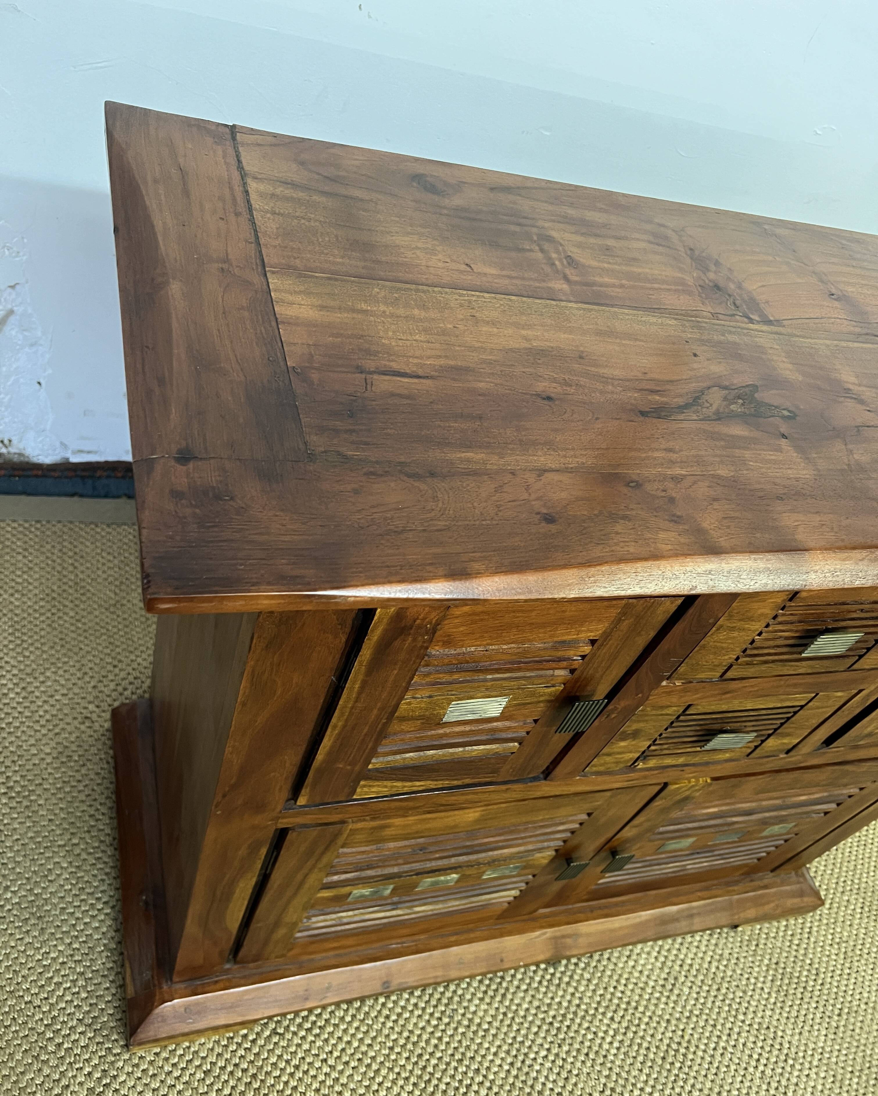 Solid acacia wood sideboard 4 doors, 2 drawers