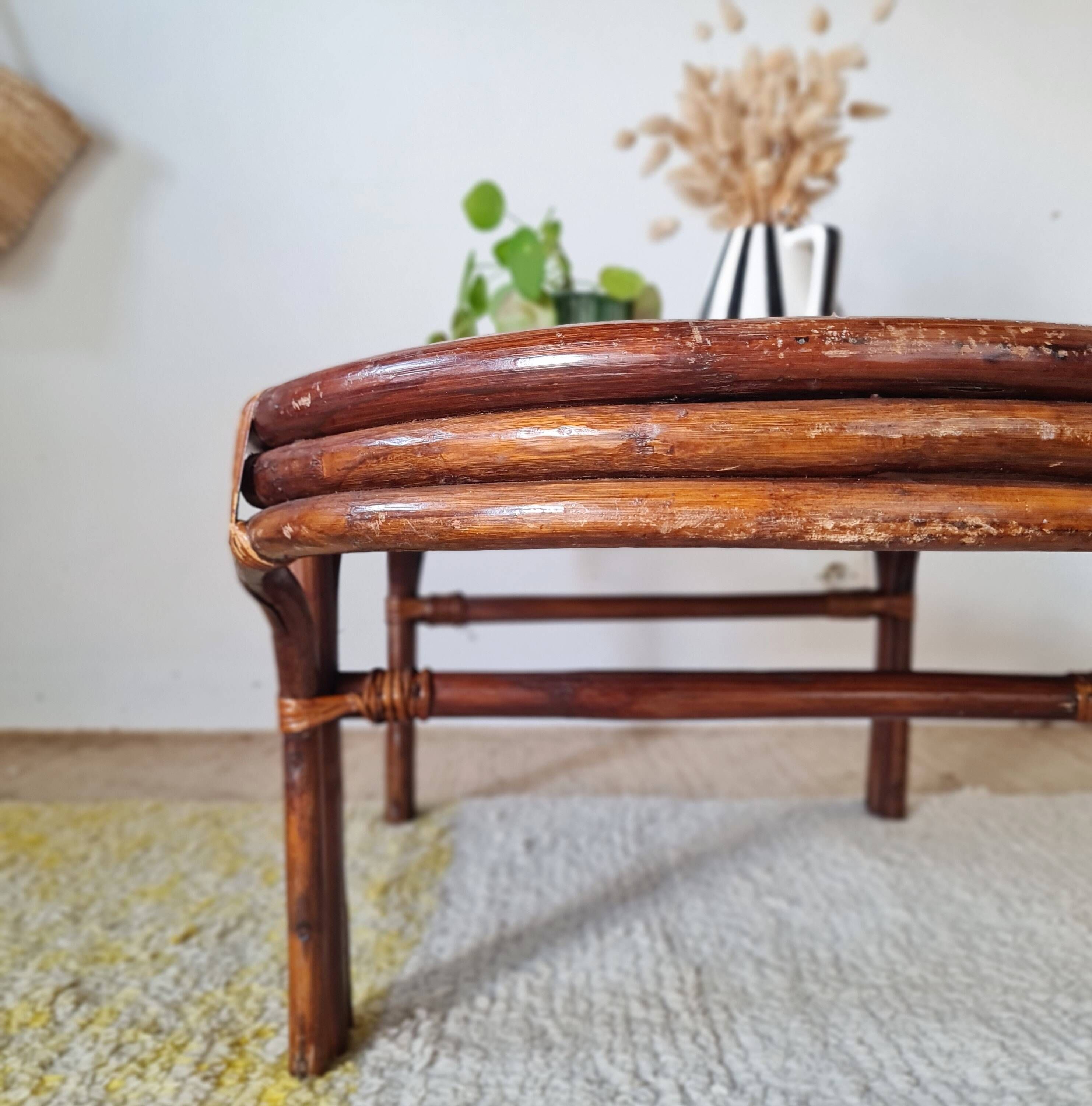 Grande table basse ancienne en rotin et cannage – Esprit bohème