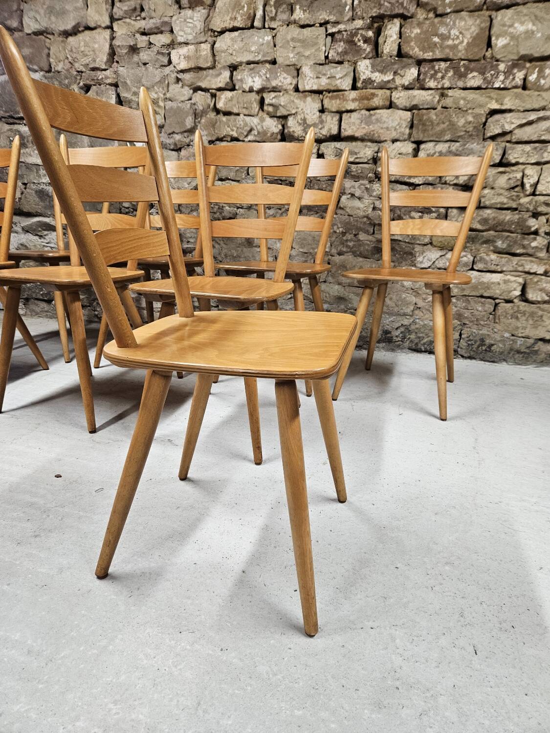 Lot of 8 country bistro chairs from the 1970s