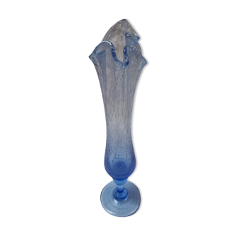 Vase soufflé bleu de 1980