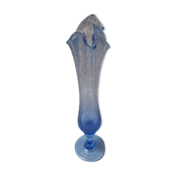 Vase soufflé bleu de 1980