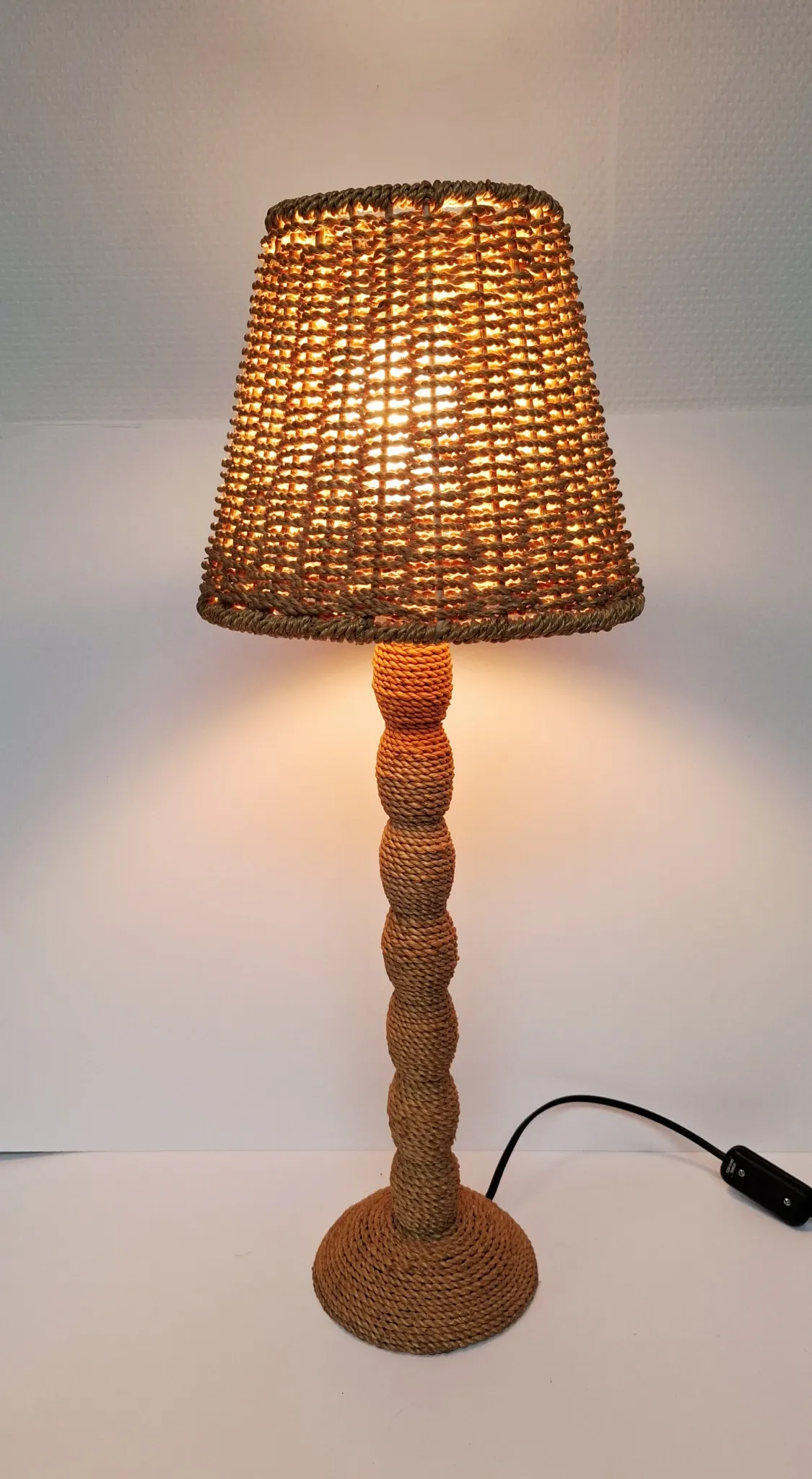 Rope lamp brutalist style