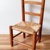 Vintage children's chair in wood and straw