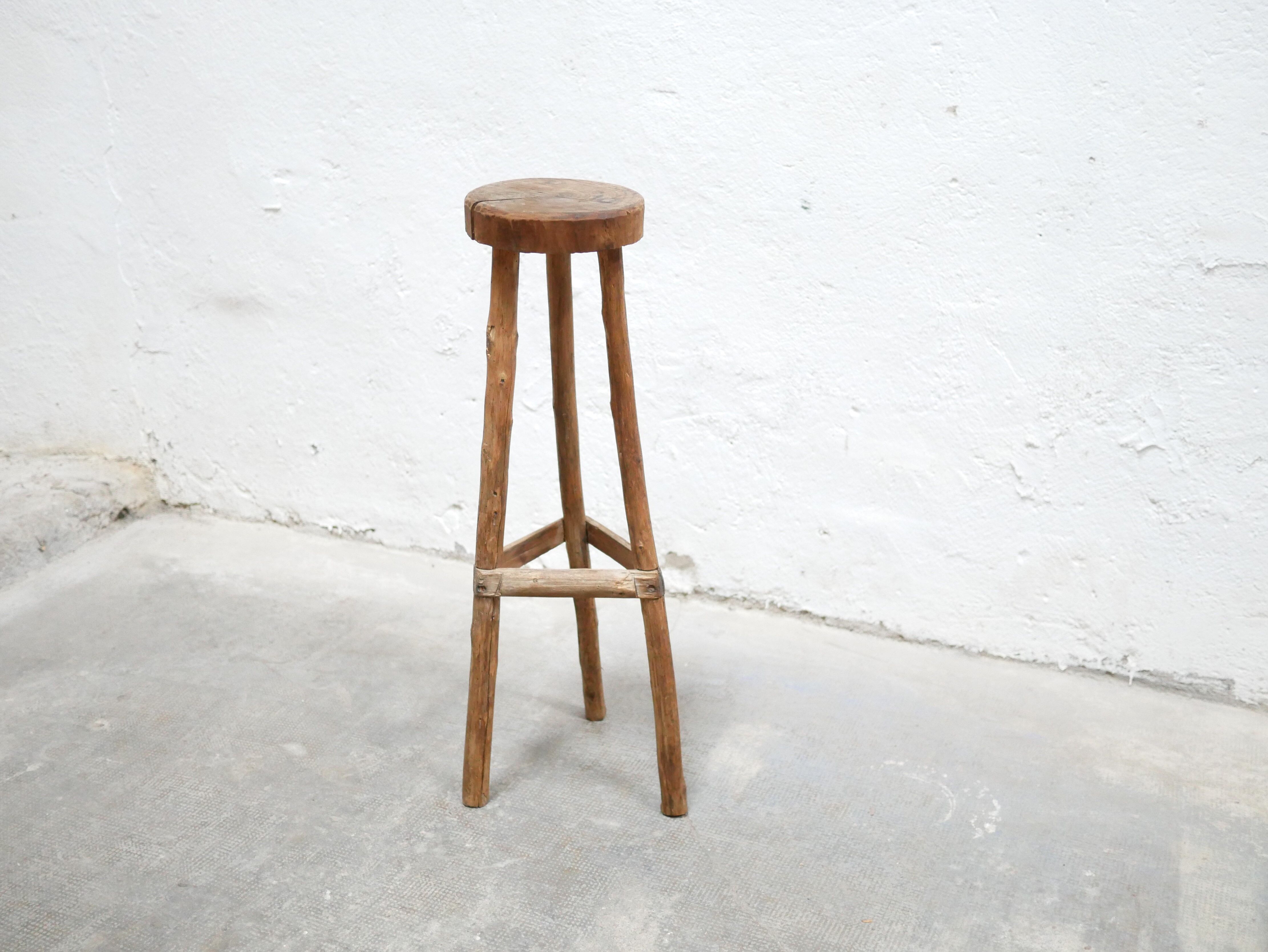 Wooden tripod brutalist harness