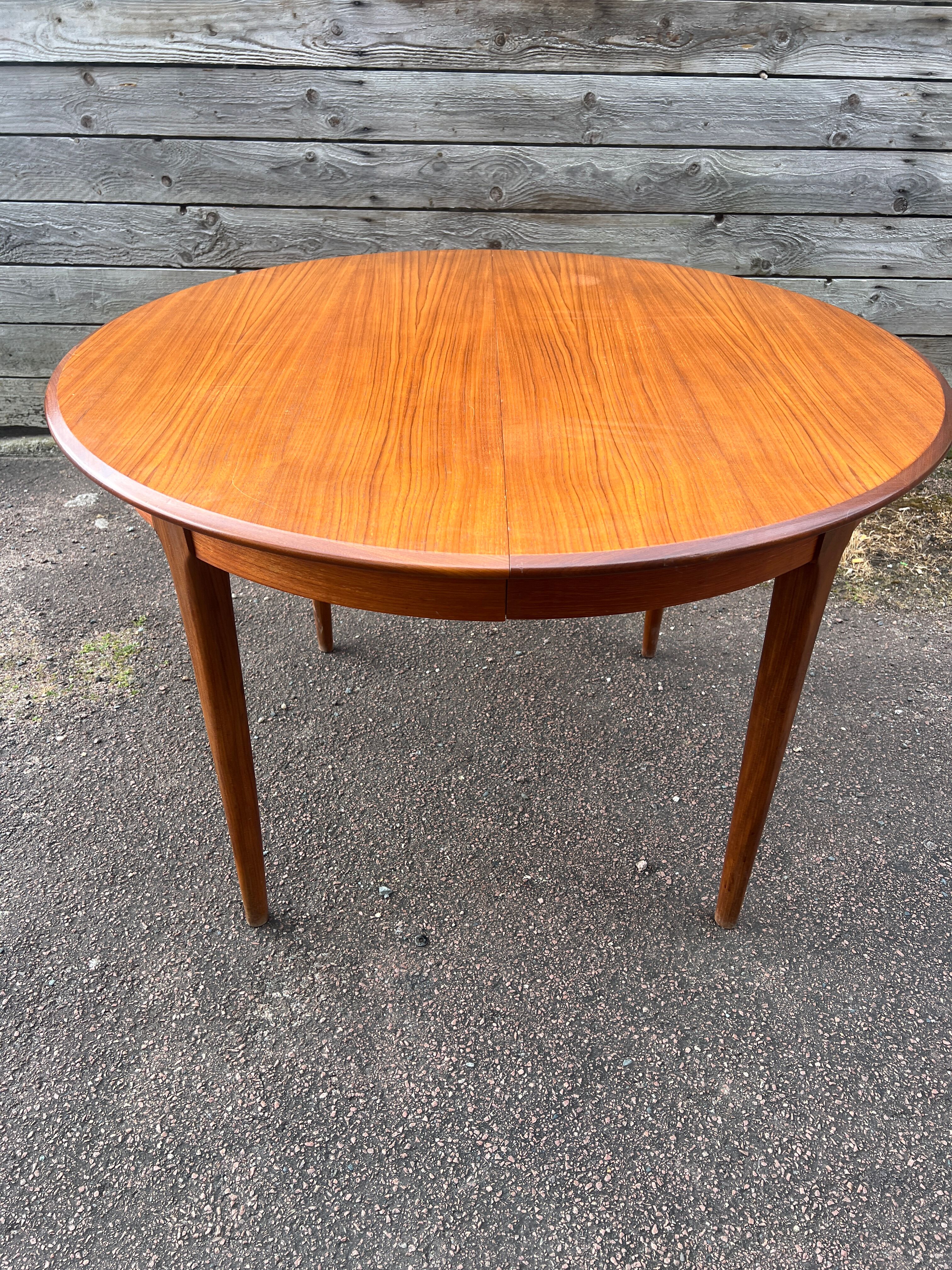 Teak table, extendable, 1960s