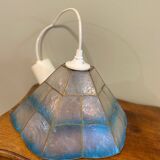 Blue mother-of-pearl suspension