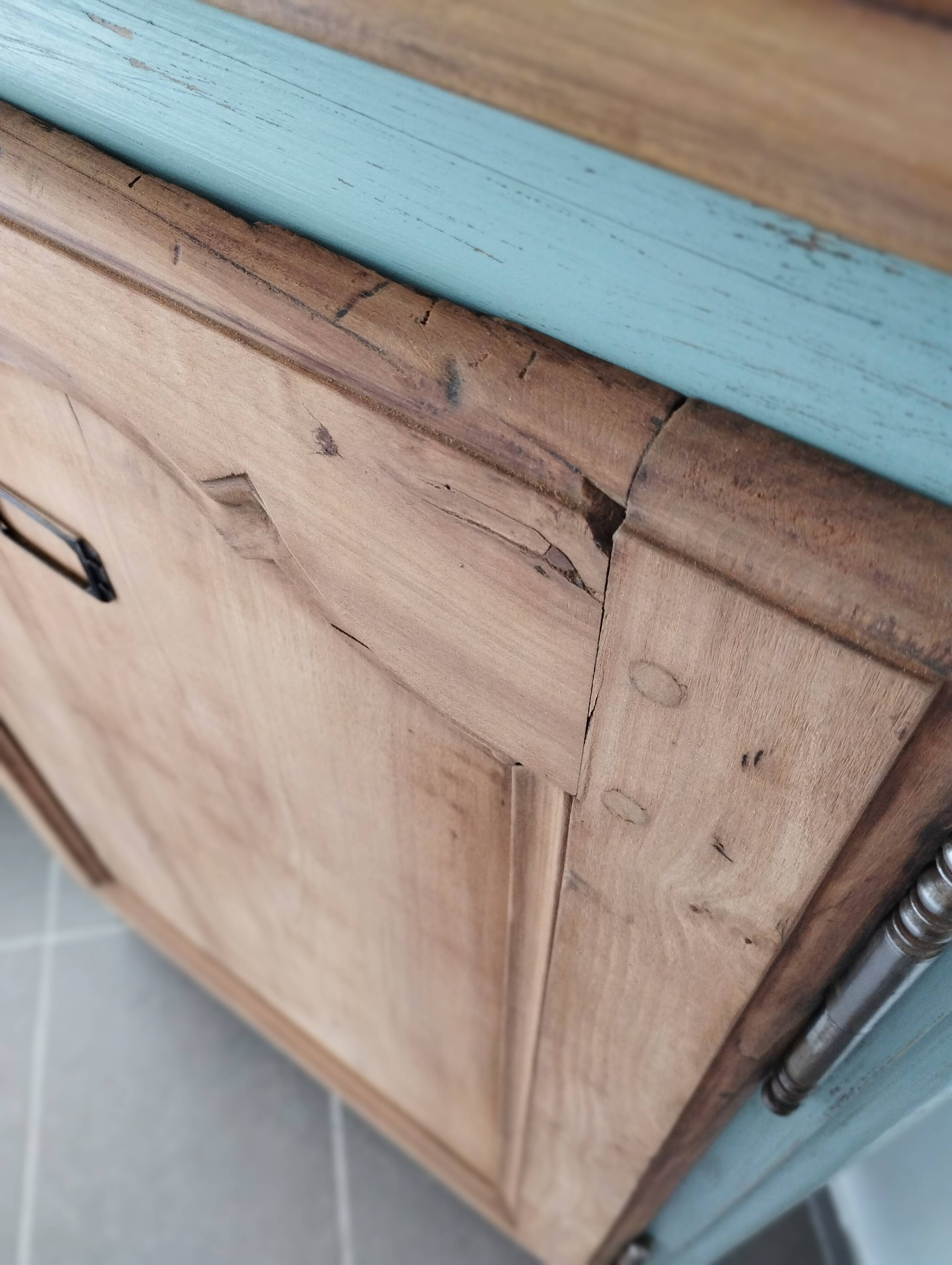 Large corner cabinet