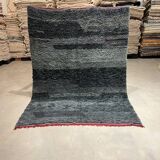 Black carpet with abraches 202x266cm