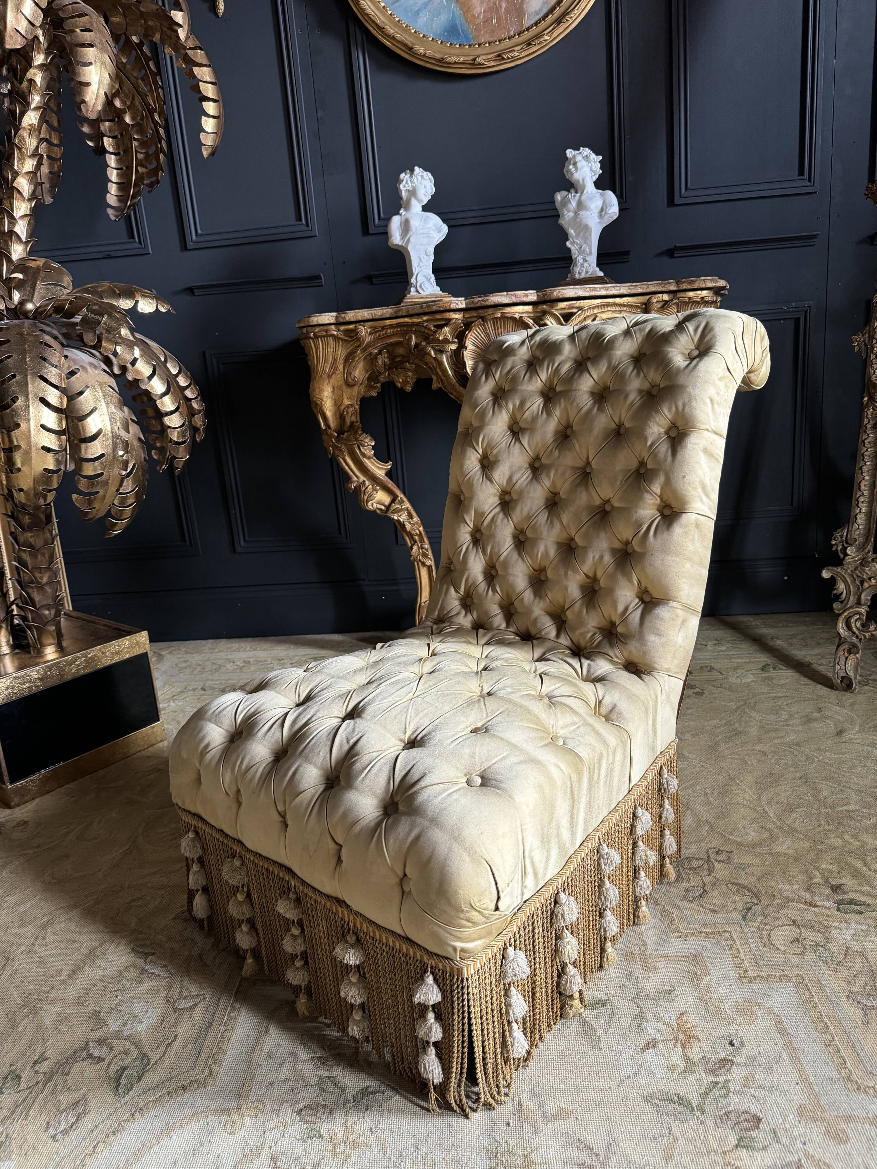 Napoleon III period armchair in yellow upholstered fabric - 19th century