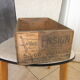 Caisse ancienne en bois santa clara prune