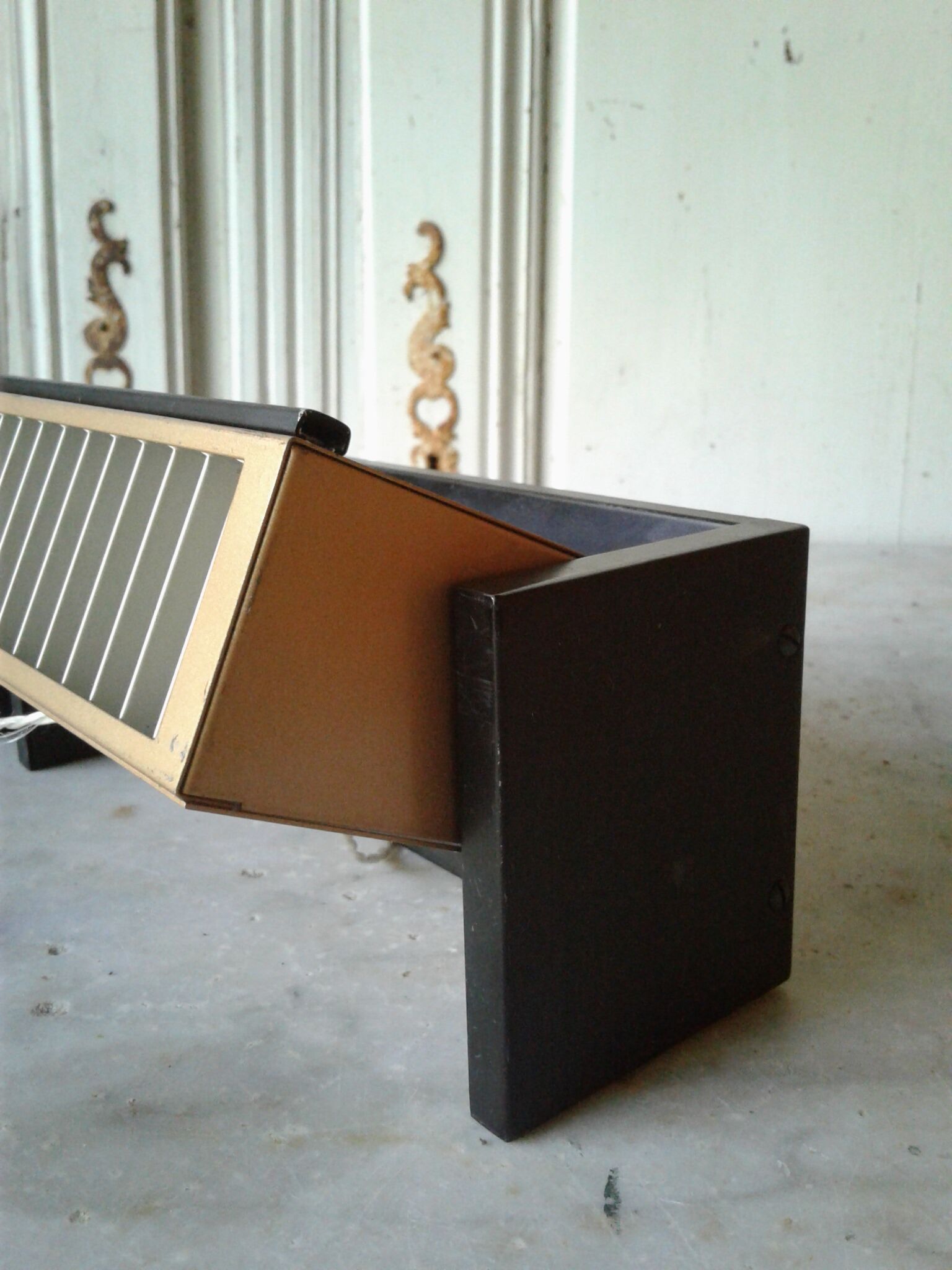 Pair of orientable wall sconces from the 50s