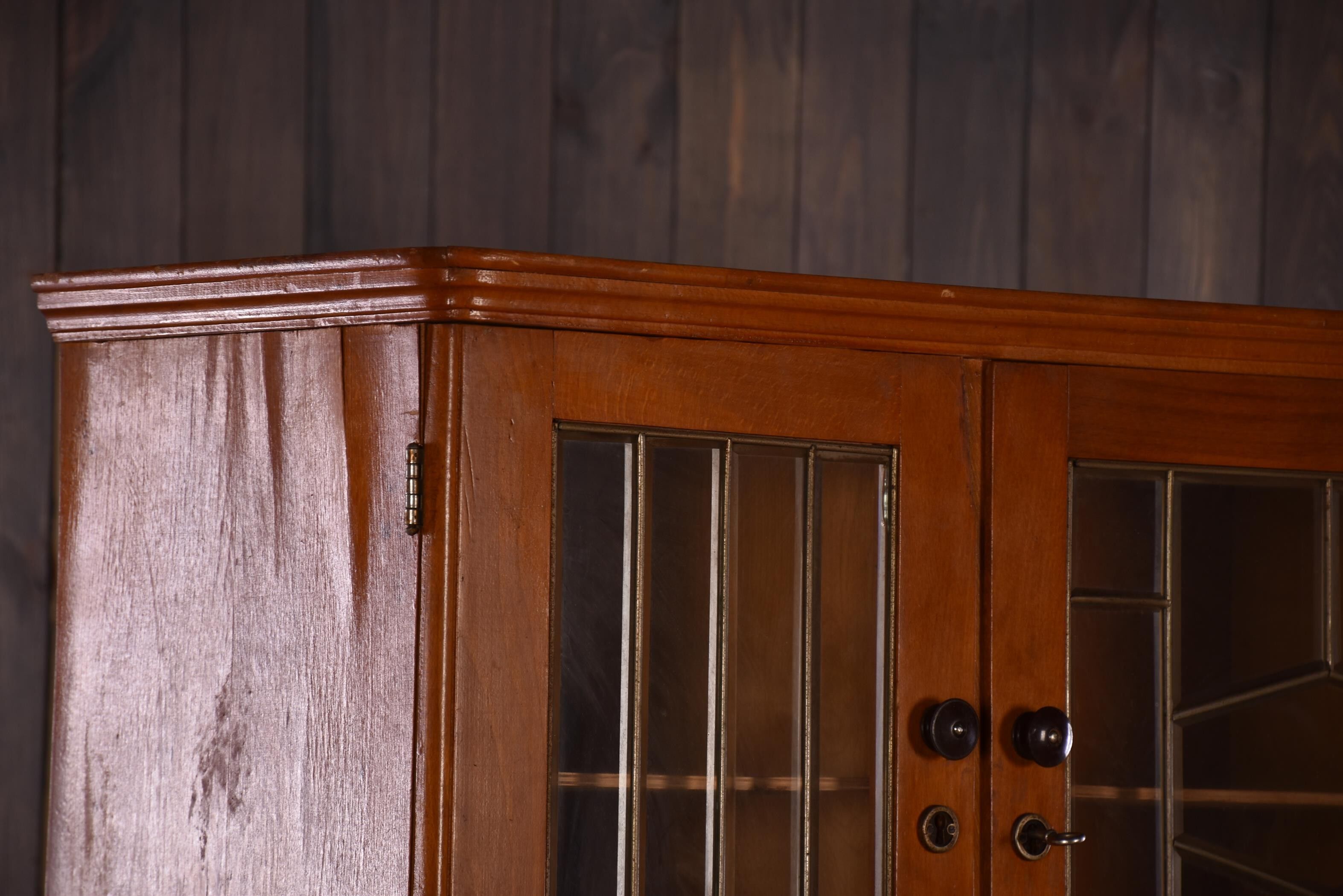 Armoire buffet vintage
