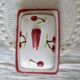 Beurrier vintage en barbotine et faïence - Motif cerise