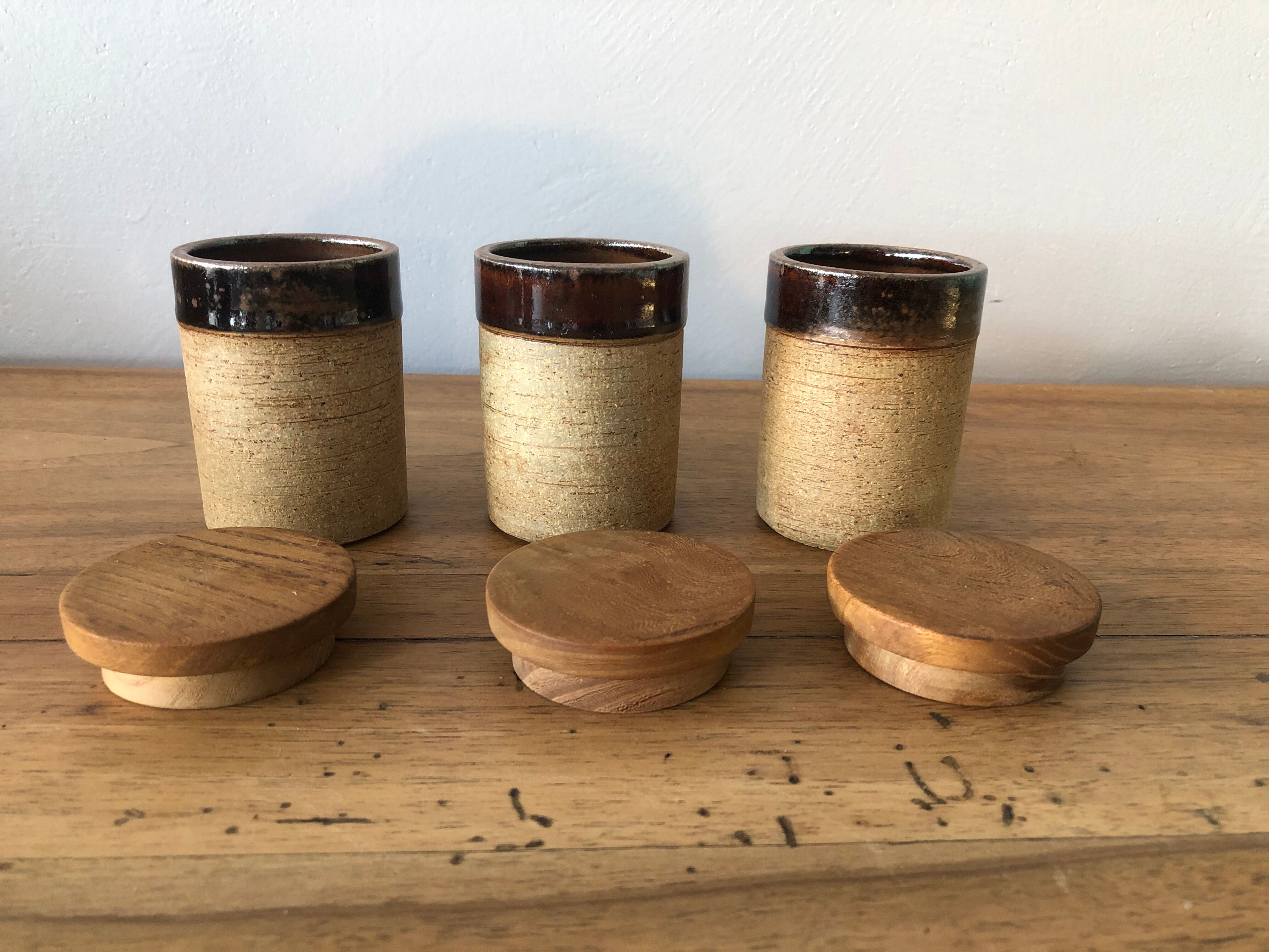 Set de 3 pots à épices en grès